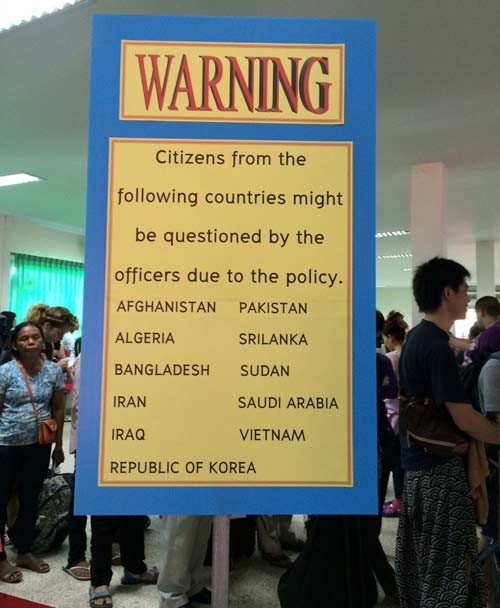 Вьетнам предложил Таиланду создать гражданам двух стран благоприятные условия при въезде в Таиланд - ảnh 1